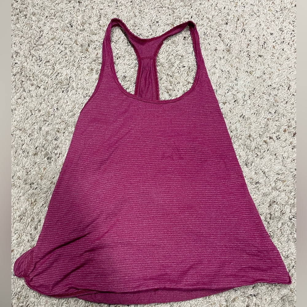Lululemon maroon tank top